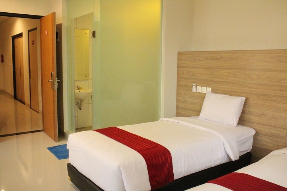Cherry Homes Express Hotel Bandung Dış mekan fotoğraf